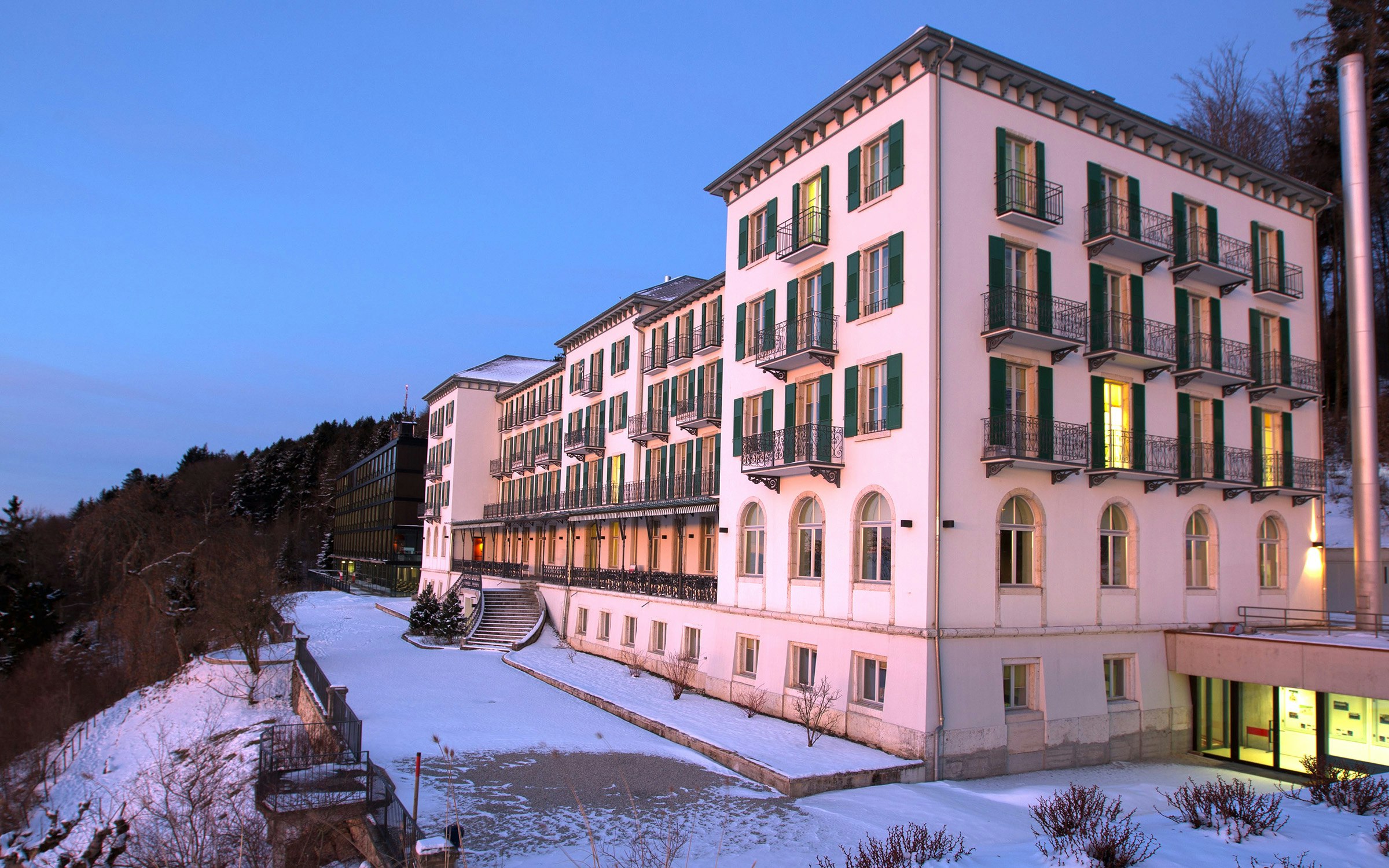 Grand Hotel und Bellavista. Foto: BASPO / Ulrich Känzig