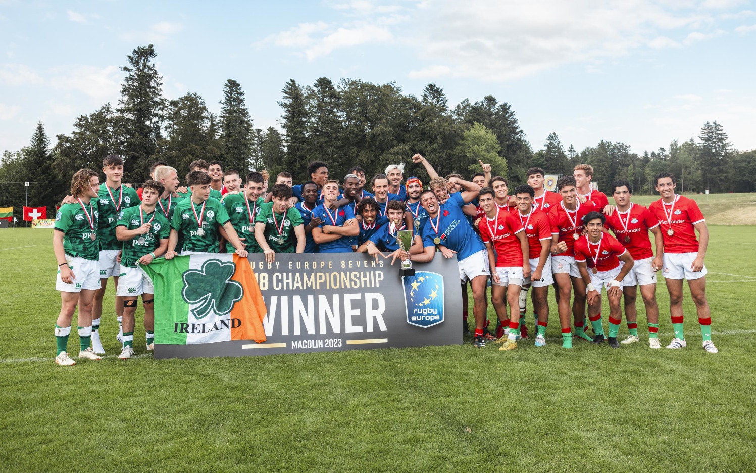 Rugby Europe Sevens U18 Championship - also der Europameisterschaft im 7er Rugby der unter 18 Jährigen Jungs - welche am  Wochenende vom 15-16 Juli in Magglingen stattfindet.


Foto: BASPO / Charlène Mamie
