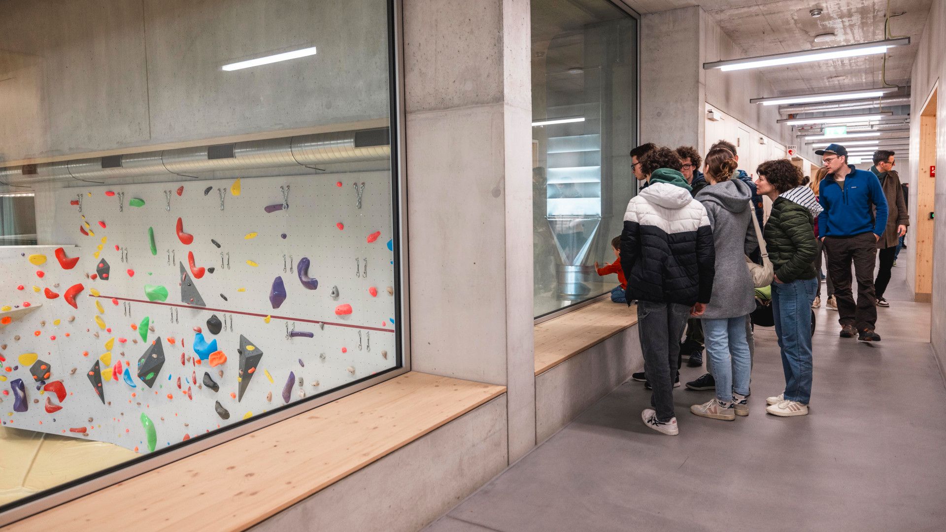 Einweihung und Tag der offenen Tür im Neubau Gebäude Lärchenplatz der EHSM und Ausbildungshalle am BASPO in Magglingen