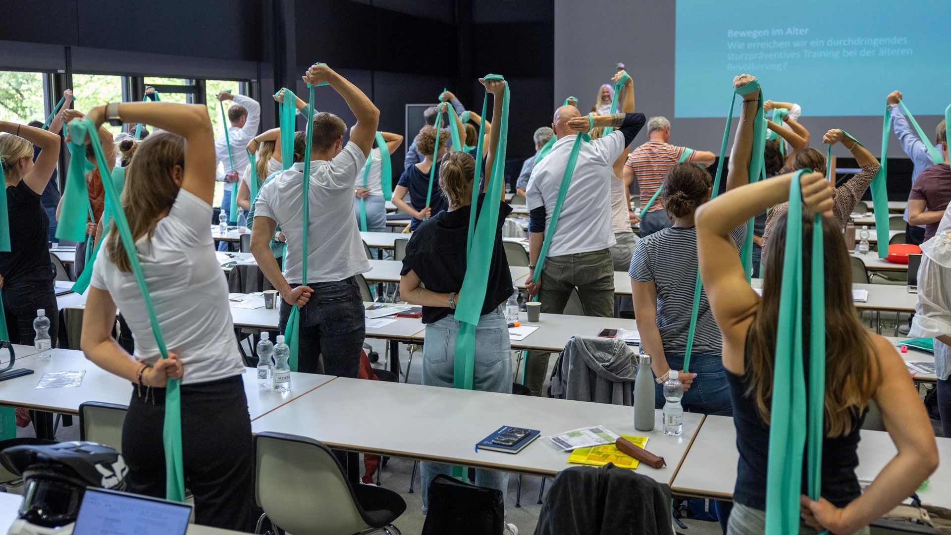 Ogni tipo di attività fisica conta, anche nella vita lavorativa di tutti i giorni. La rete hepa.ch motiva le persone a fare movimento.
